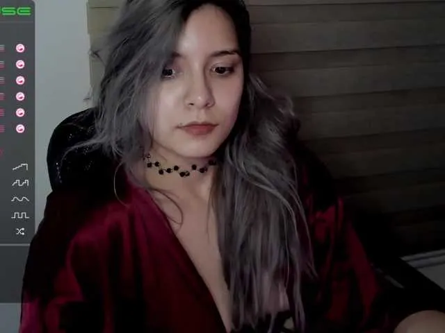 Live sex webcam photo for LilithMystic #268880838