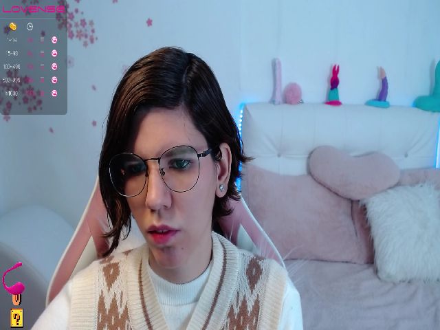 Live sex webcam photo for Eligos69 #268870175