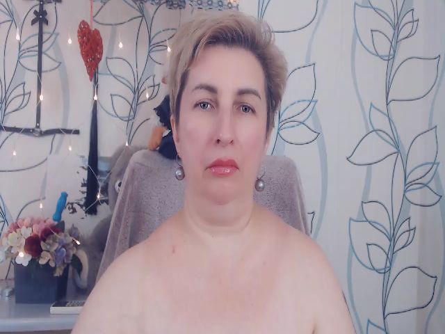Live sex webcam photo for DepravedMadam #268871353