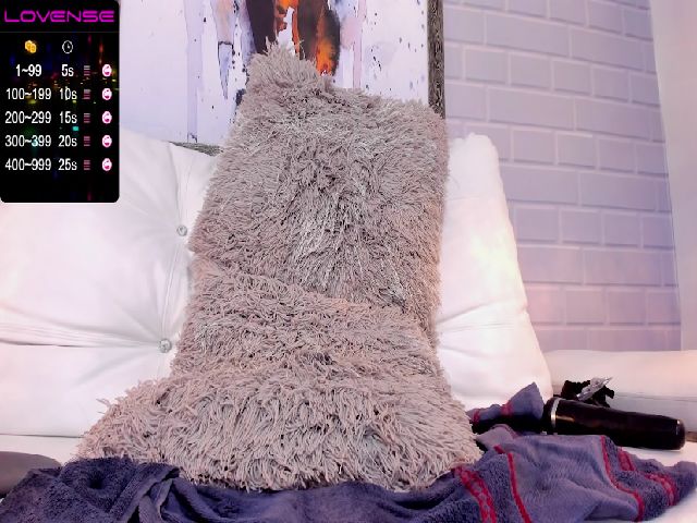 Live sex webcam photo for KervelinRoger #268869597