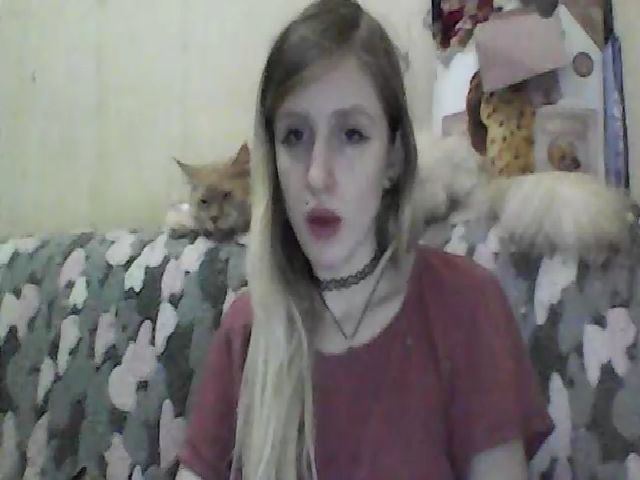 Live sex webcam photo for GuiltyKitty #268877811