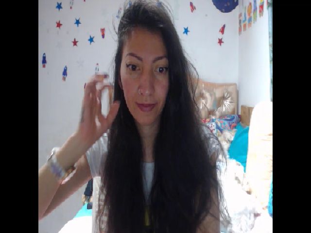 Live sex webcam photo for Kaymilf #268883395