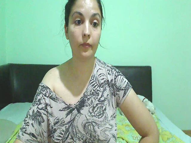 Live sex webcam photo for OneHotty #268868598
