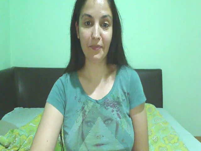Live sex webcam photo for OneHotty #268884338