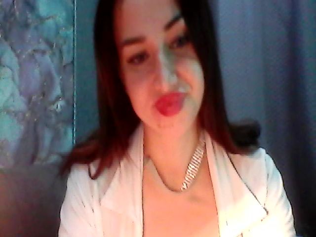 Live sex webcam photo for EmiliyaFoxy #268879628