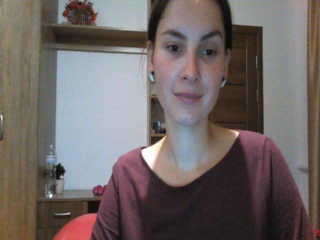 Live sex webcam photo for MisssSun #268879894