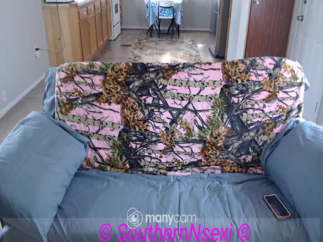 Live sex webcam photo for SouthernNSexi #268877580