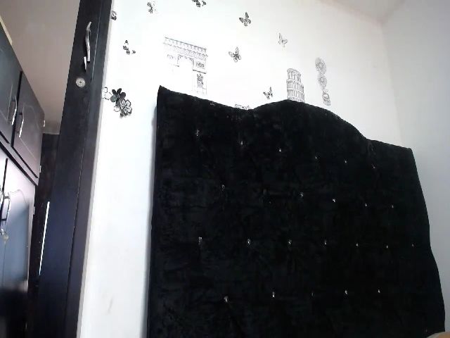 Live sex webcam photo for GracieVice #268878753