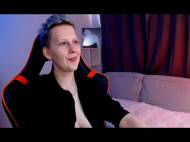 Live sex webcam photo for Oh_daisy #268877058