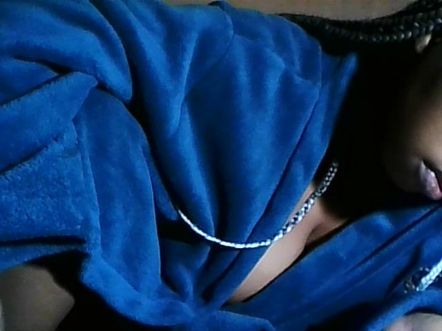 Live sex webcam photo for ebonyslut95 #268884545