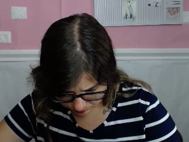 Live sex webcam photo for MonLais #268875120