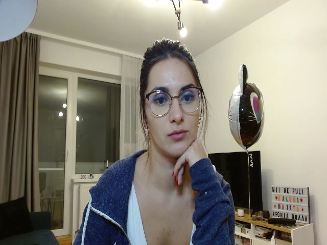 Live sex webcam photo for IgotCookies #268883104