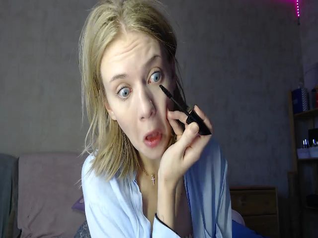 Live sex webcam photo for AlkoPanda #268869428