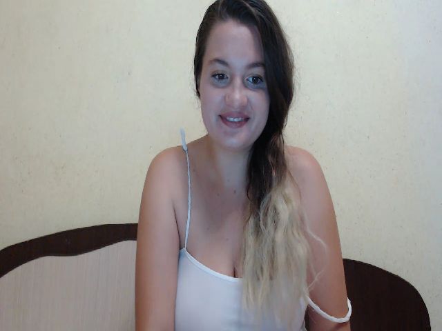 Live sex webcam photo for XArmynnya #268882917