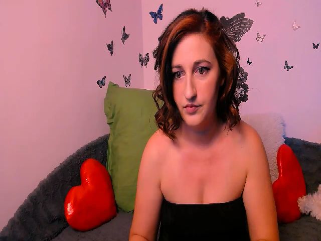 Live sex webcam photo for NicolesGreat #268878053