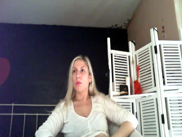 Live sex webcam photo for Marvel33 #268874888