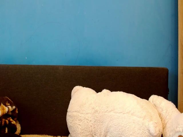 Live sex webcam photo for Mayalovegames #268873357