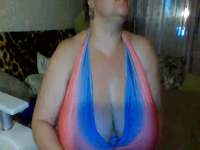 Live sex webcam photo for Huge_nipple8 #268879169