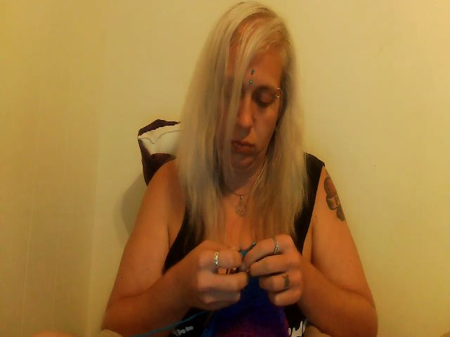 Live sex webcam photo for Cwhatyouwant #268870335