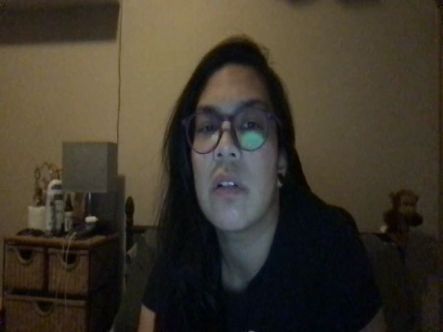 Live sex webcam photo for Gennygirl420 #268871198