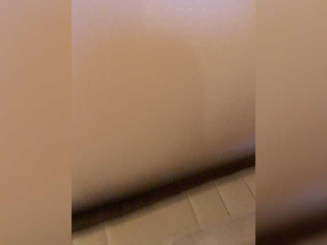 Live sex webcam photo for Derlbie-2 #268866985