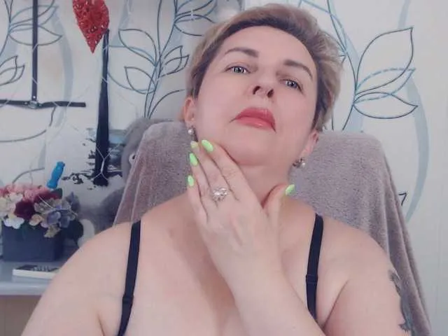 Live sex webcam photo for DepravedMadam #268893156