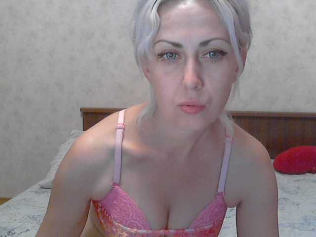 Live sex webcam photo for superstarshin #268898062