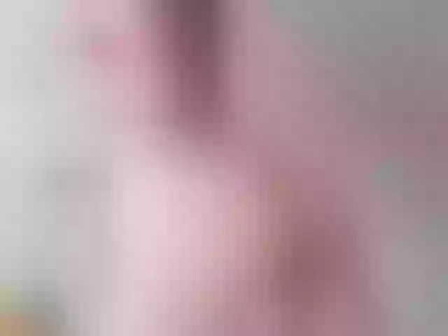 Live sex webcam photo for MuaMuaMary11 #268888976