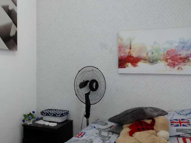 Live sex webcam photo for shariksweet #268898916