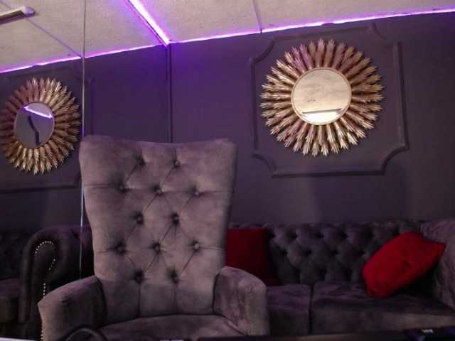 Live sex webcam photo for Cheerryll #287995599