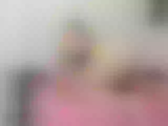 Live sex webcam photo for suggar-milf #268893205