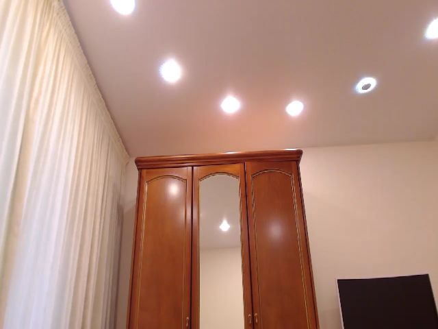 Live sex webcam photo for MsLily #287849125