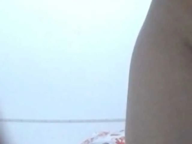 Live sex webcam photo for MaraSmit #268885497