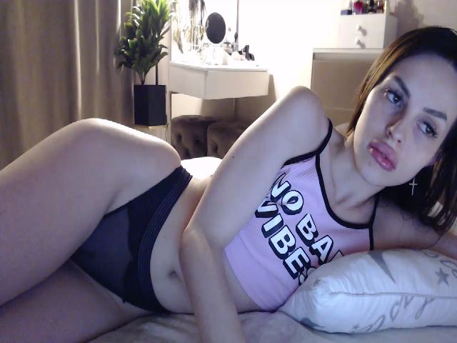 Live sex webcam photo for Sonyabrage #268901692