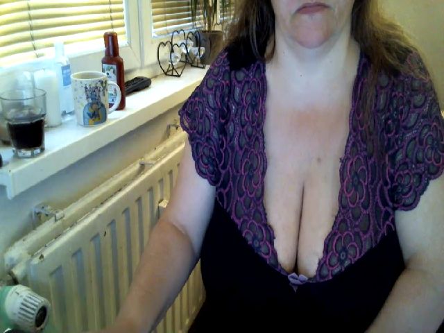 Live sex webcam photo for Bigmegi #268888055