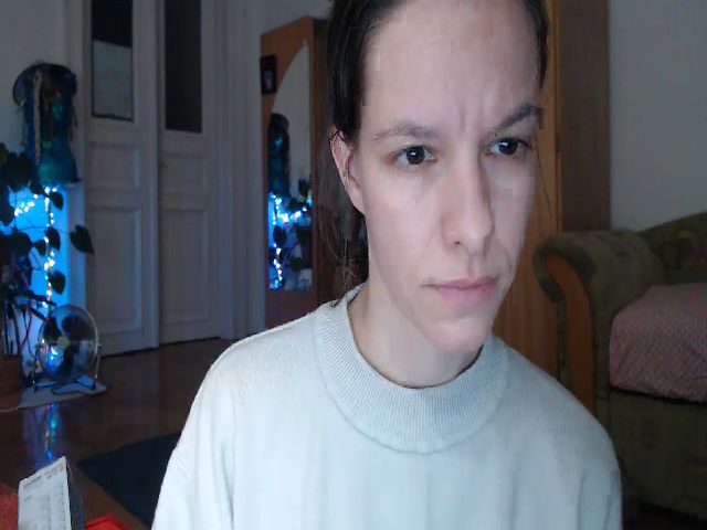 Live sex webcam photo for PetitePinkie #268902802