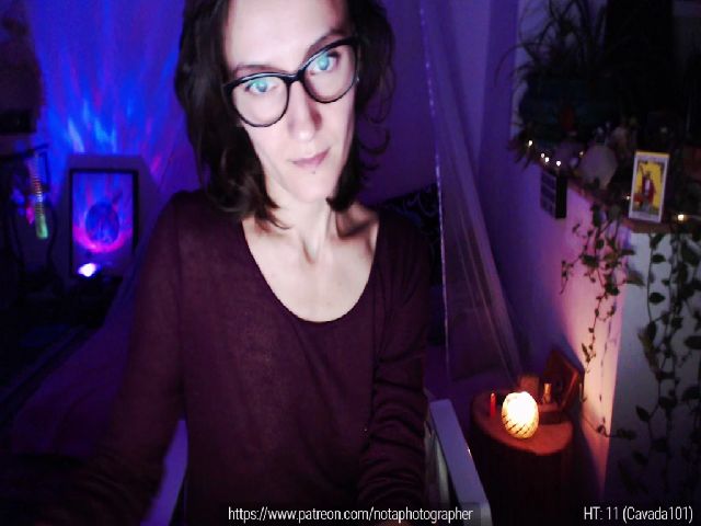 Live sex webcam photo for Beth_ #268902655