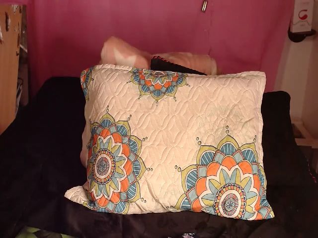 Live sex webcam photo for Aislinnfire #268886050