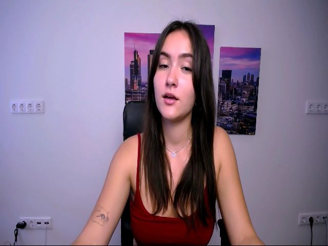 Live sex webcam photo for MellidaDeus #268894823