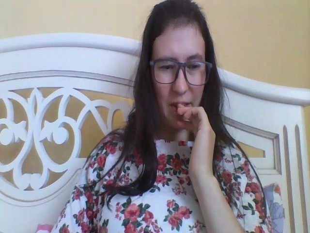 Live sex webcam photo for JUST7U #268895024