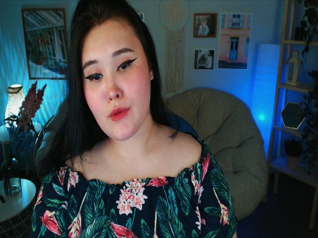 Live sex webcam photo for EsmiraWaild #268895792