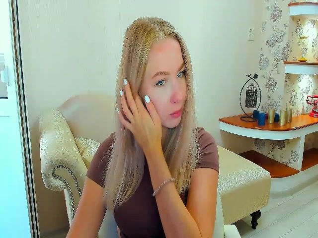 Live sex webcam photo for ElegantLook #268887674