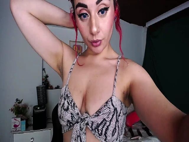 Live sex webcam photo for Cristal_19 #268890905