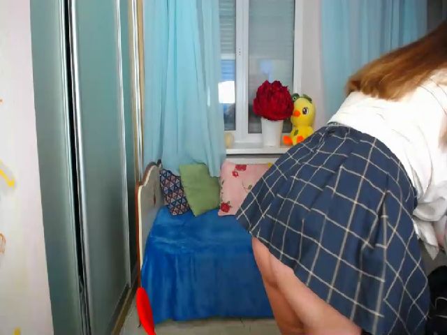 Live sex webcam photo for NikkySonge #268887666
