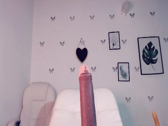 Live sex webcam photo for Tamy_bennett #268894820