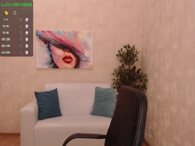 Live sex webcam photo for Mira_Mooree #268896536