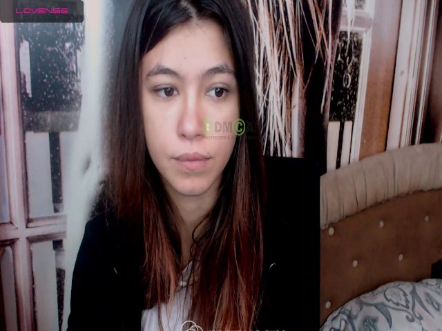 Live sex webcam photo for MisticaMissy #268891715