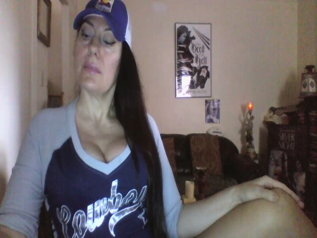Live sex webcam photo for ExoticMixx #268896079