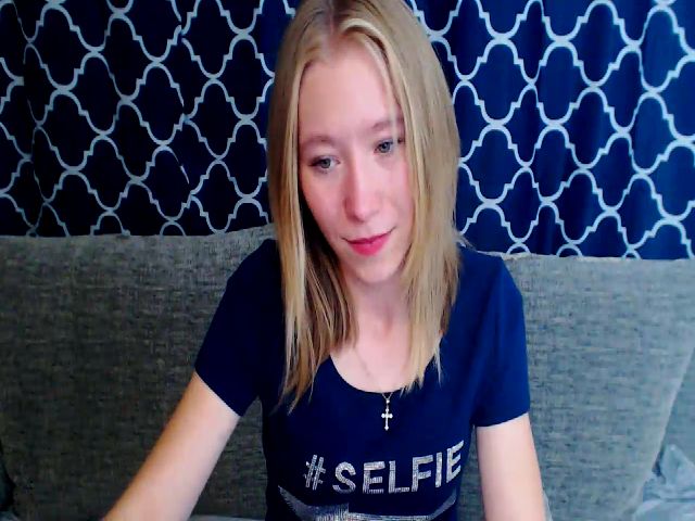 Live sex webcam photo for Airossa #268890135