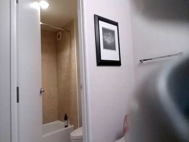 Live sex webcam photo for CraftyLittle1 #268895589